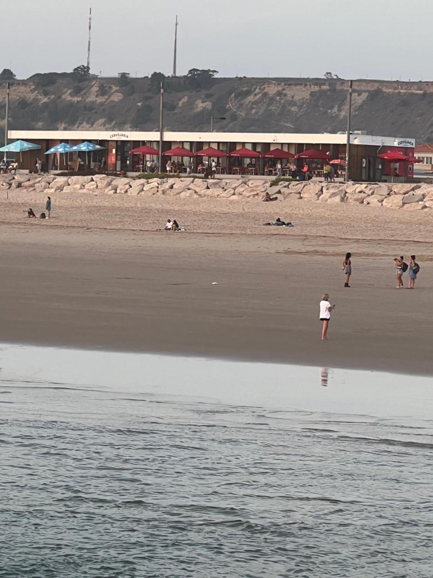 Apartamento Para Ferias 2 Minutos Da Praia Costa Da Caparica Exterior foto